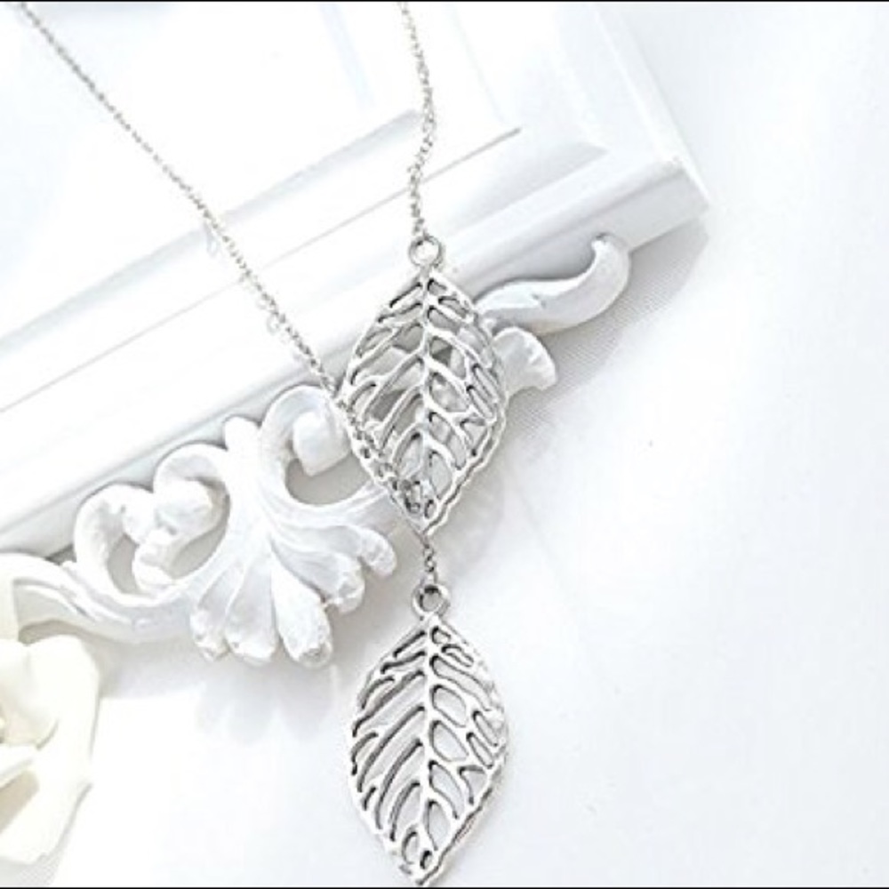 Chic Leaf Shaped Chain Jewelry Necklaces - Picture 6 of 6